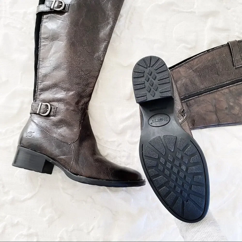 Born Knee High Riding Boots New $200
